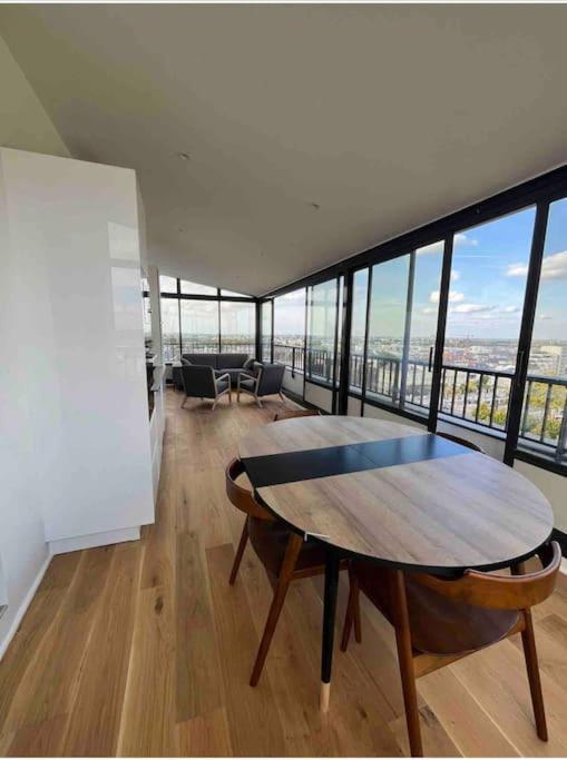 Penthouse / 2 Bedrooms In City Center Of Angers Exterior photo